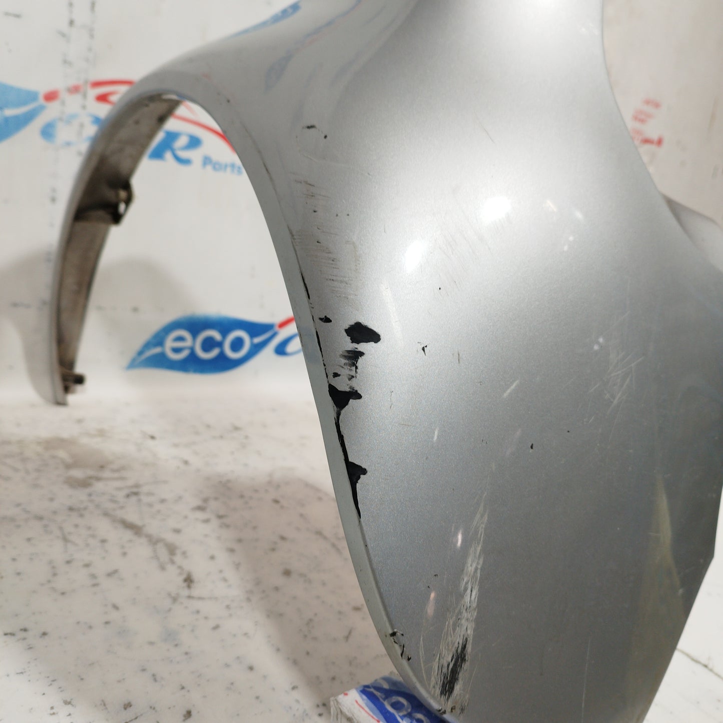 Hinterradkotflügel links silbergrau Smart 450 ecoAC7619