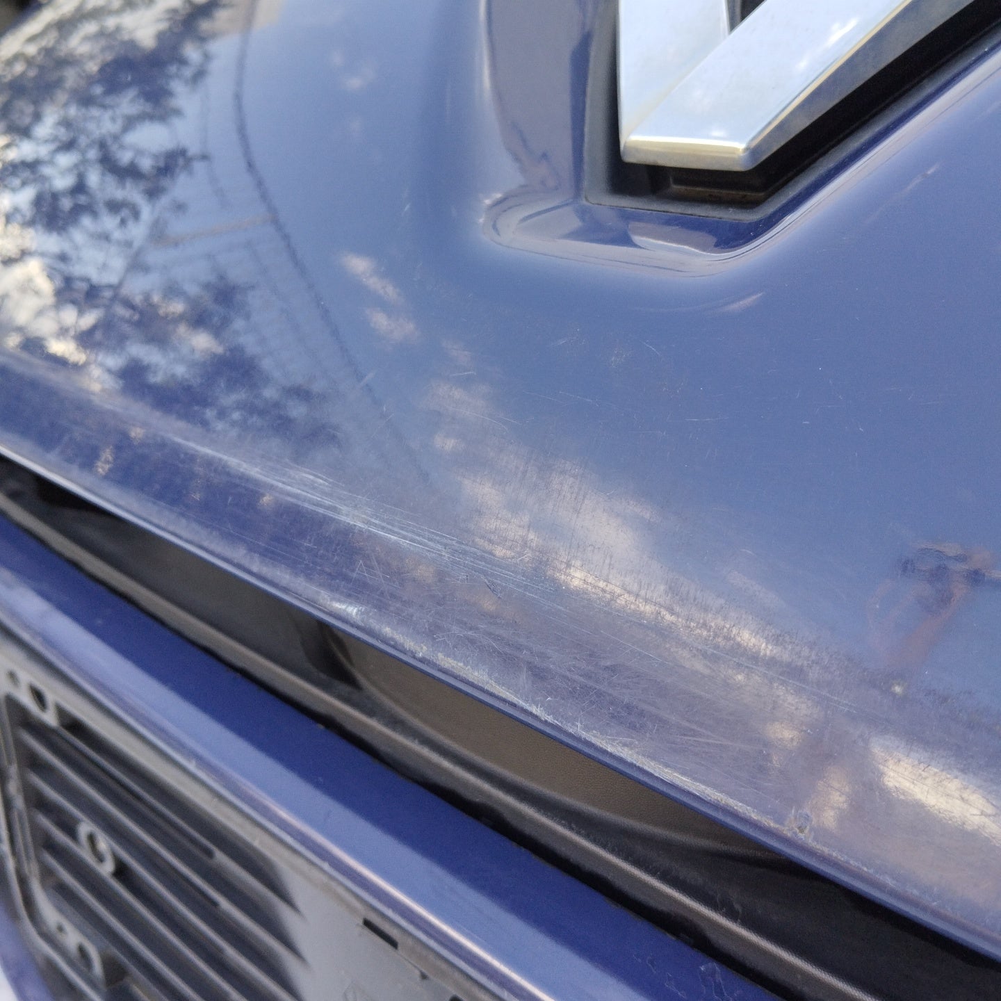 Front bumper blue Renault Twingo 2010 ecoAG4711