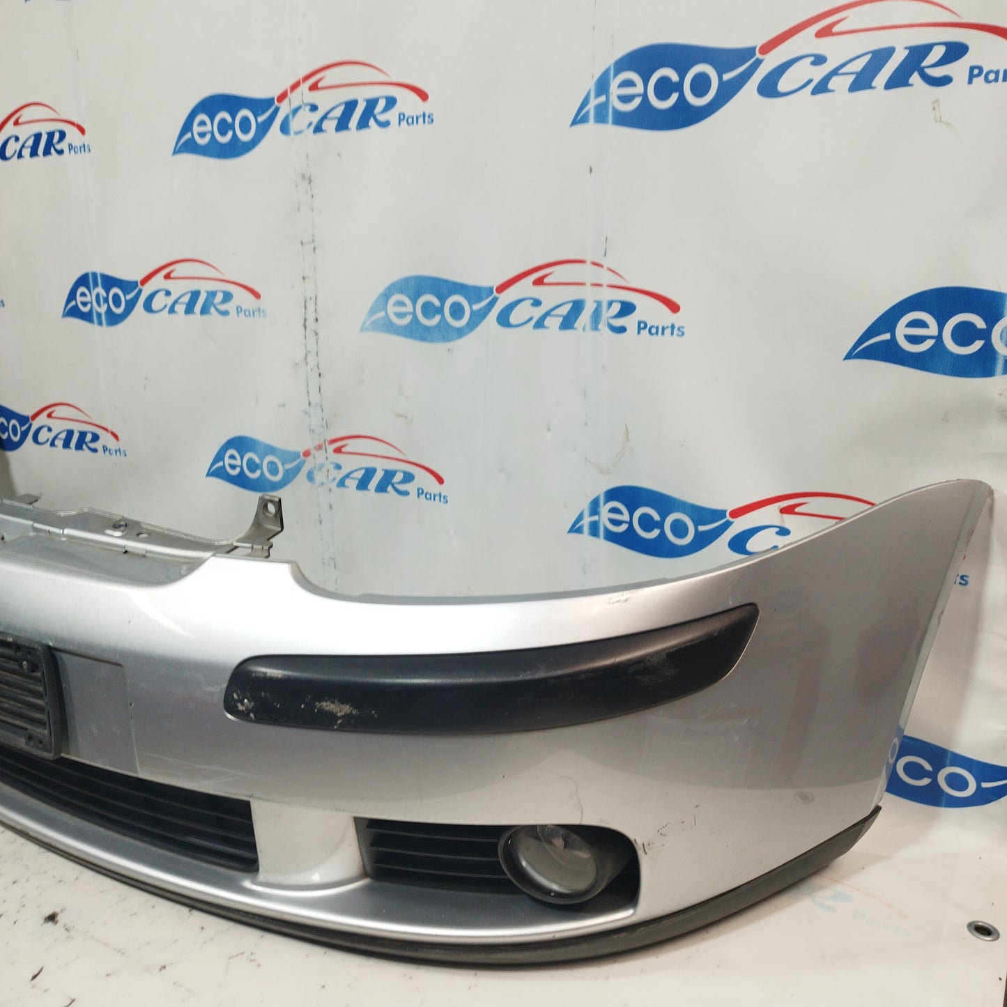 Paraurti anteriore grigio argento Volkswagen Golf 5 2006 ecoAC7634