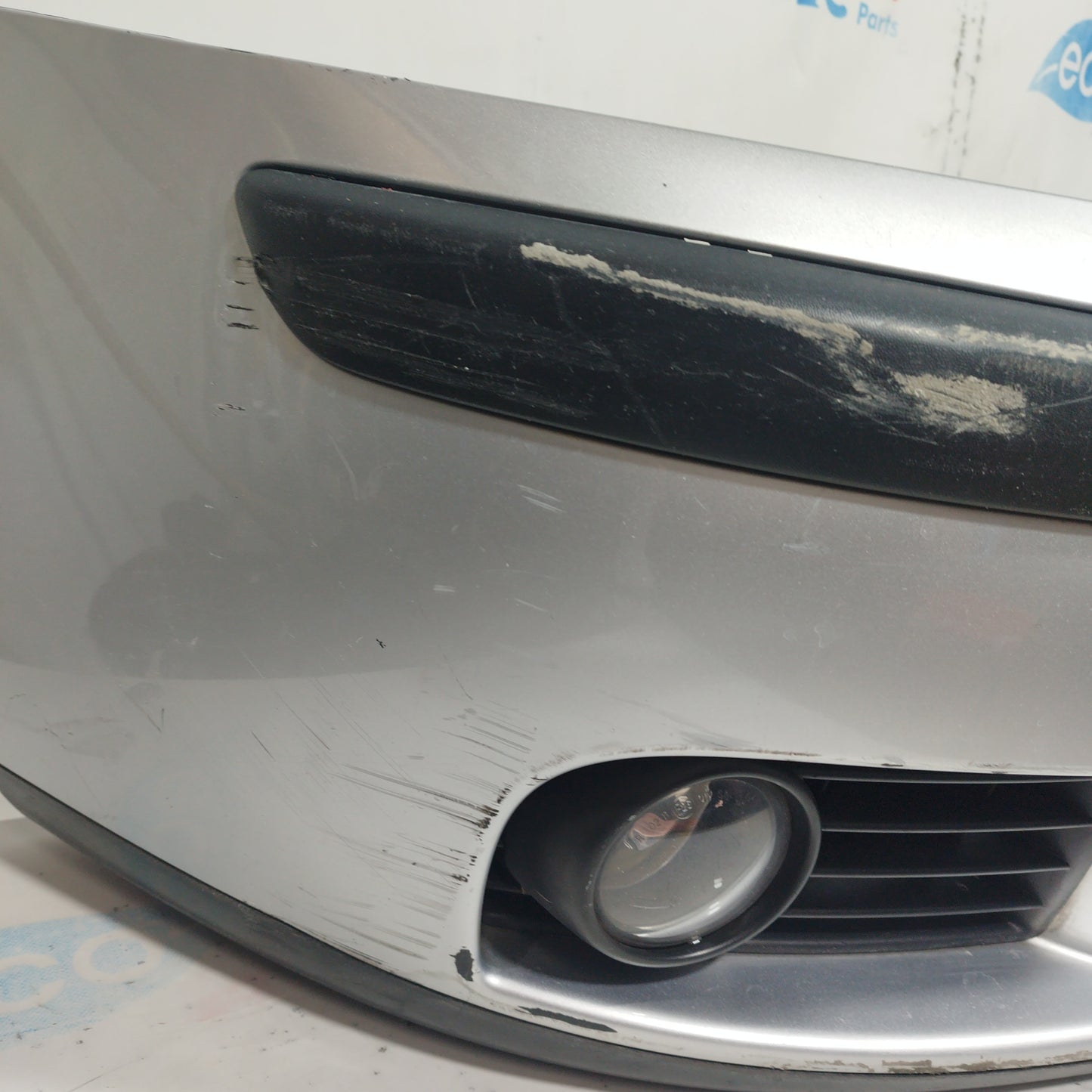 Paraurti anteriore grigio argento Volkswagen Golf 5 2006 ecoAC7634