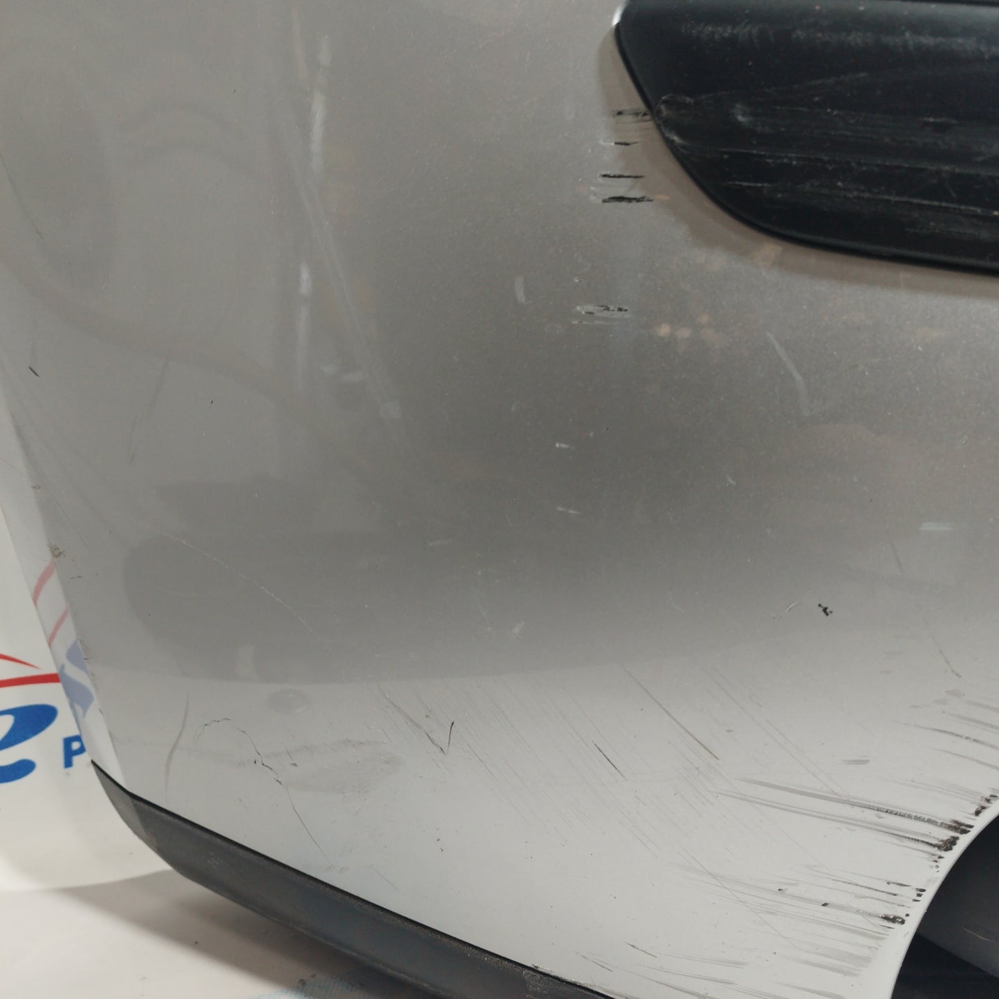 Paraurti anteriore grigio argento Volkswagen Golf 5 2006 ecoAC7634