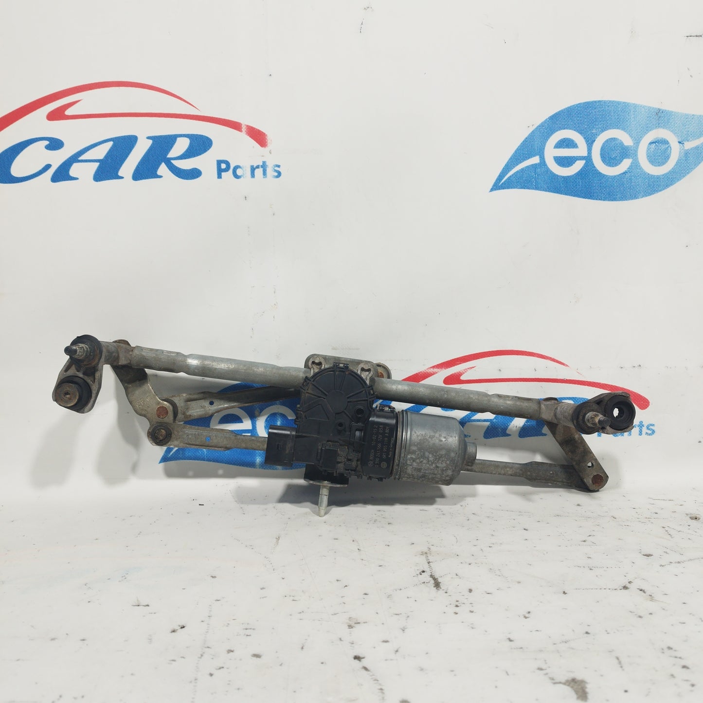 Volkswagen Polo 2014 ecoAC7675 front windshield wiper motor