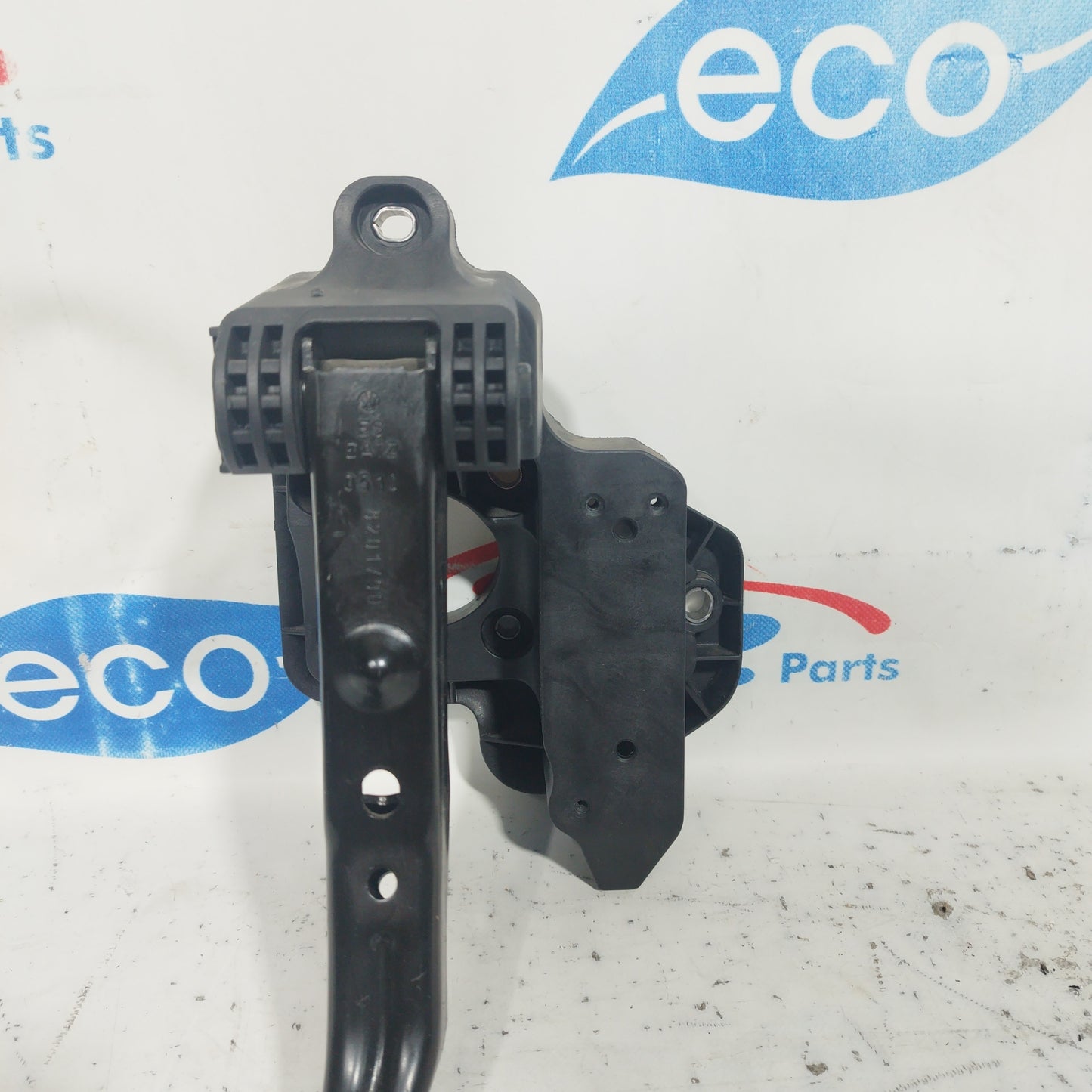 Brake pedal Volkswagen Polo 1.6 tdi 2014 code: 6R1723058 ecoAC7678