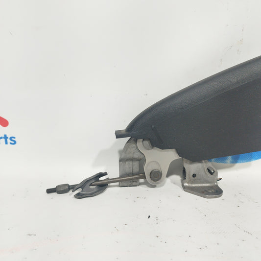 Handbrake lever Volkswagen Polo 2014 1.6 TDI ecoAC7680