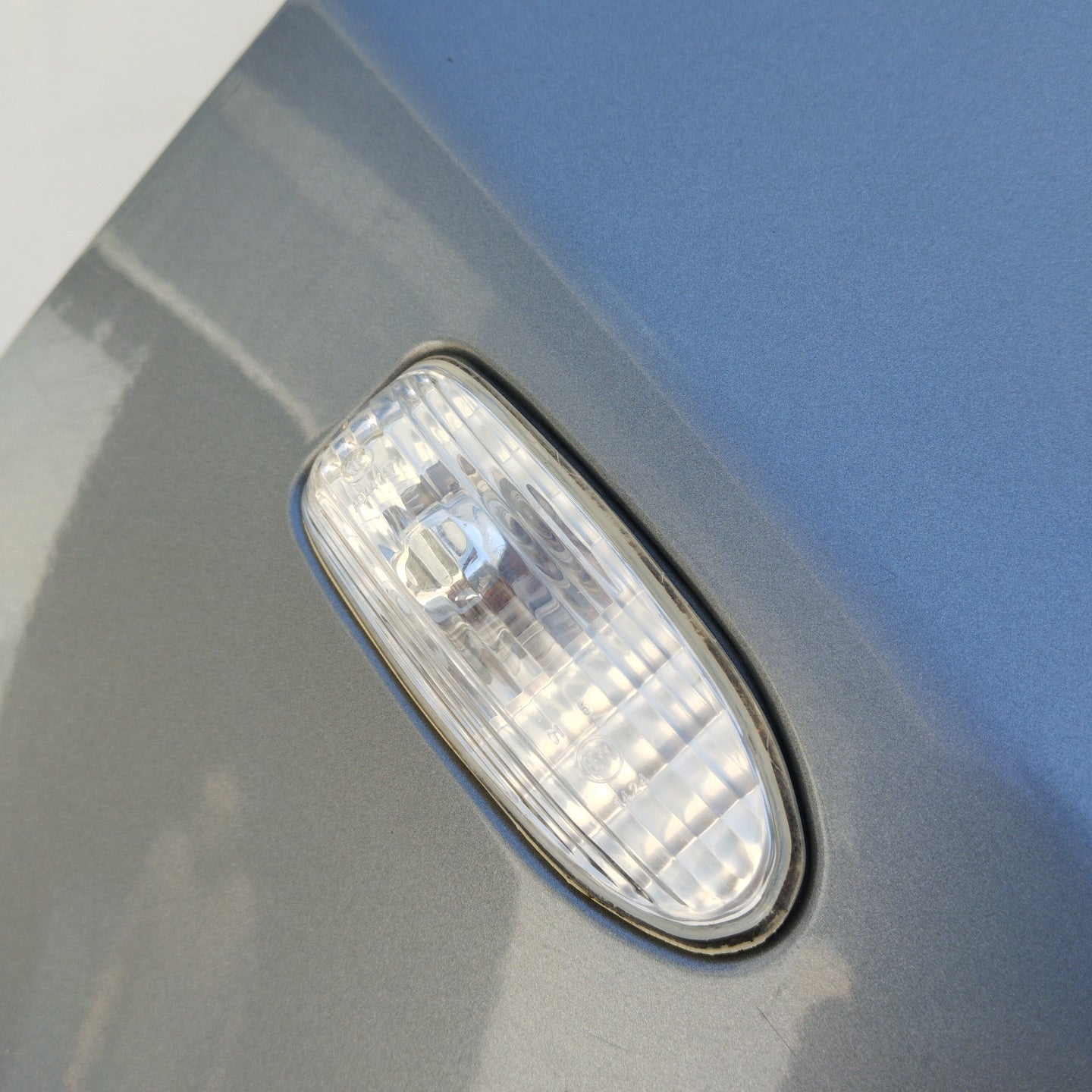 Gunmetal grey right mudguard DR1 2010 ecoAG4742