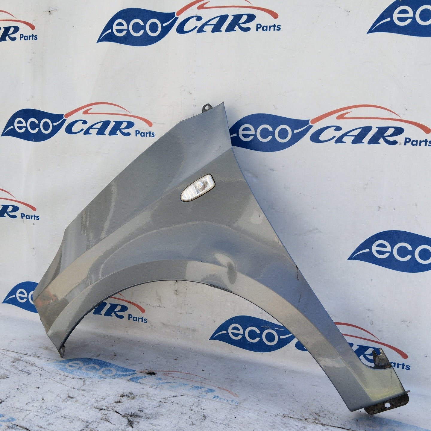 Gunmetal grey left fender DR1 ecoAG4743
