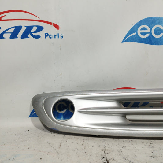 Gray front grille Smart 450 1999 ecoAC7695