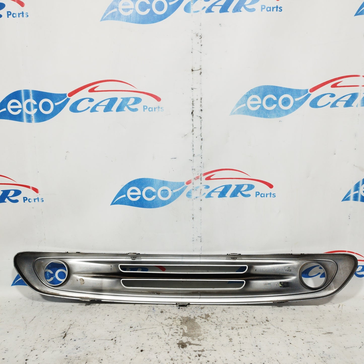 Gray front grille Smart 450 1999 ecoAC7695