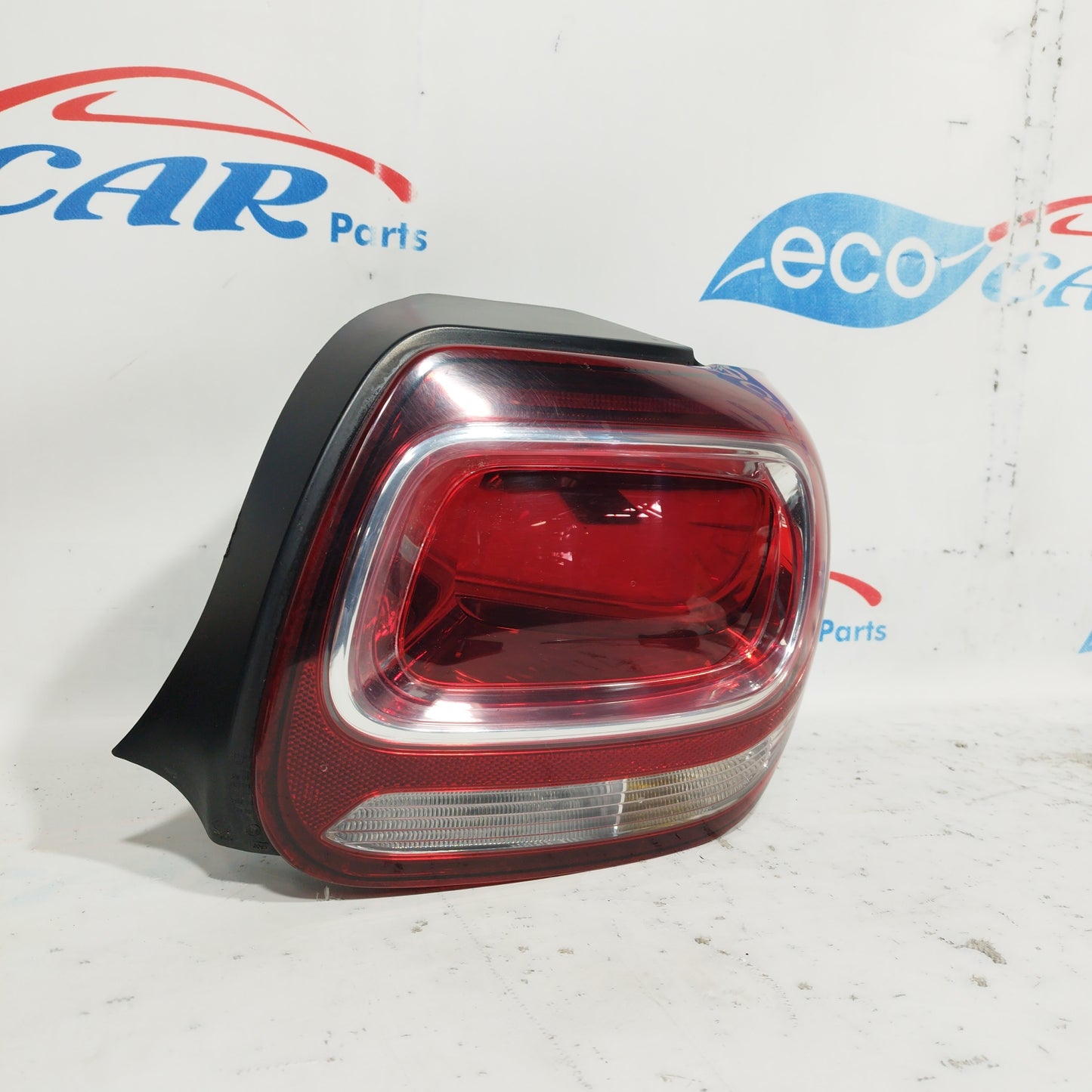 Rechtes Rücklicht Citroen DS3 2013 Cabrio ecoAC7709