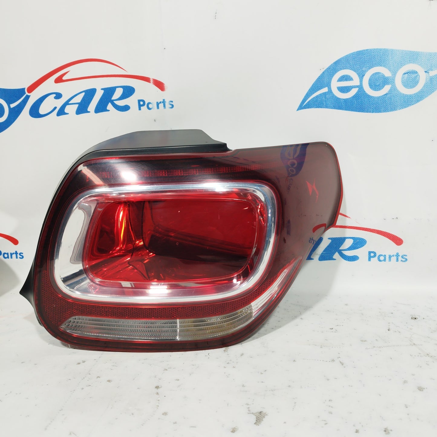 Rechtes Rücklicht Citroen DS3 2013 Cabrio ecoAC7709