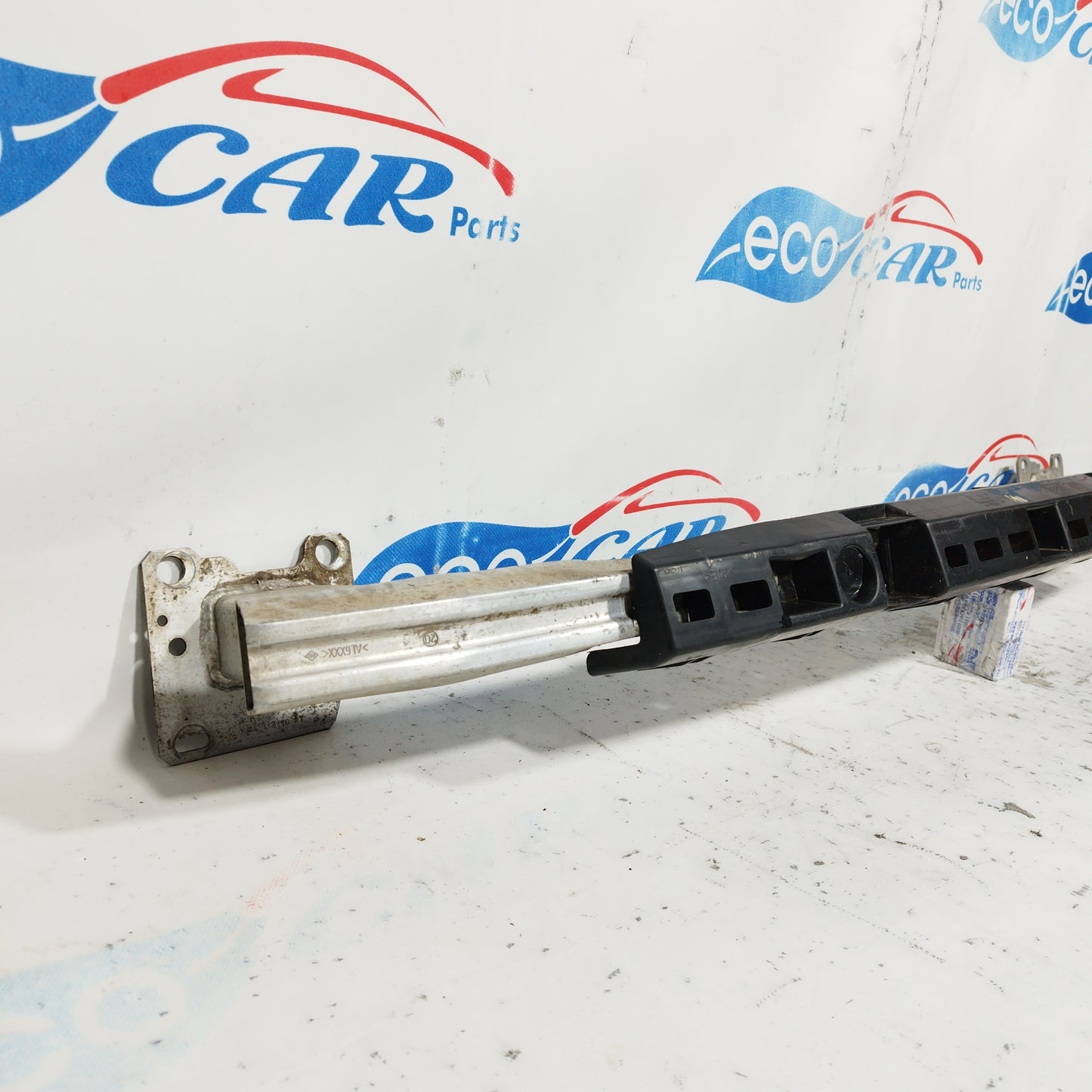 Rear bumper reinforcement Renault Megane SW 2010 code: 85090001p3R ecoAC7822