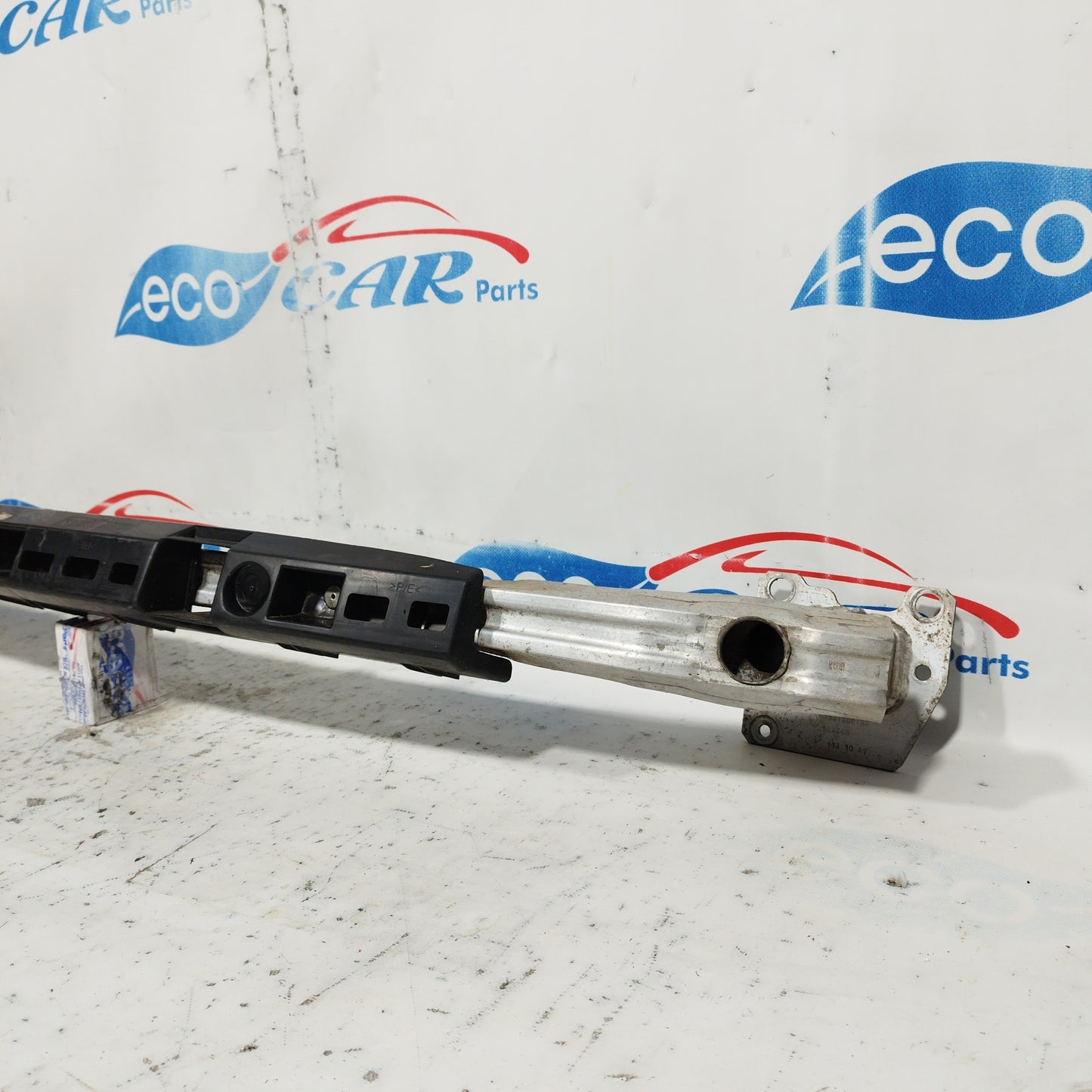 Rear bumper reinforcement Renault Megane SW 2010 code: 85090001p3R ecoAC7822