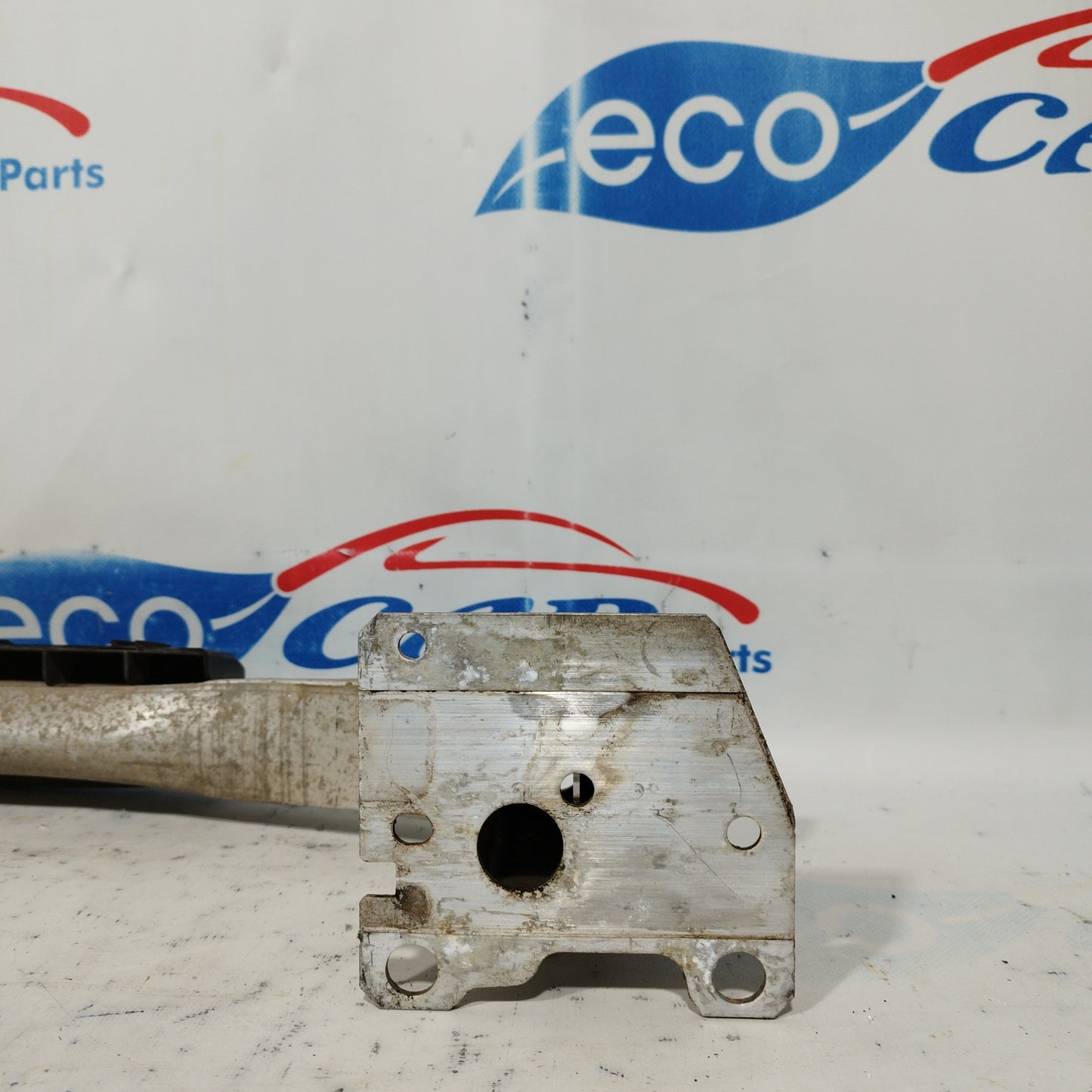 Rear bumper reinforcement Renault Megane SW 2010 code: 85090001p3R ecoAC7822