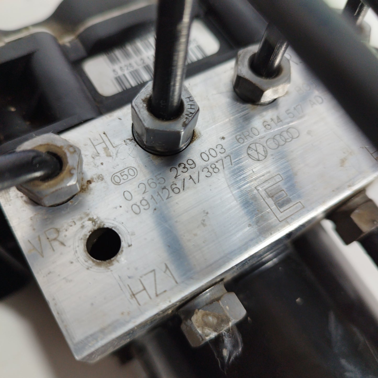 ABS pump Volkswagen Polo 2010 code: 0265239003 ecoAC7832