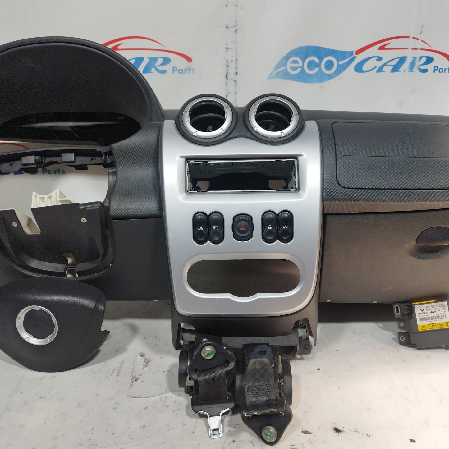 Kit Airbag Dacia Sandero 2012 cod:8201002828 ecoAC7839