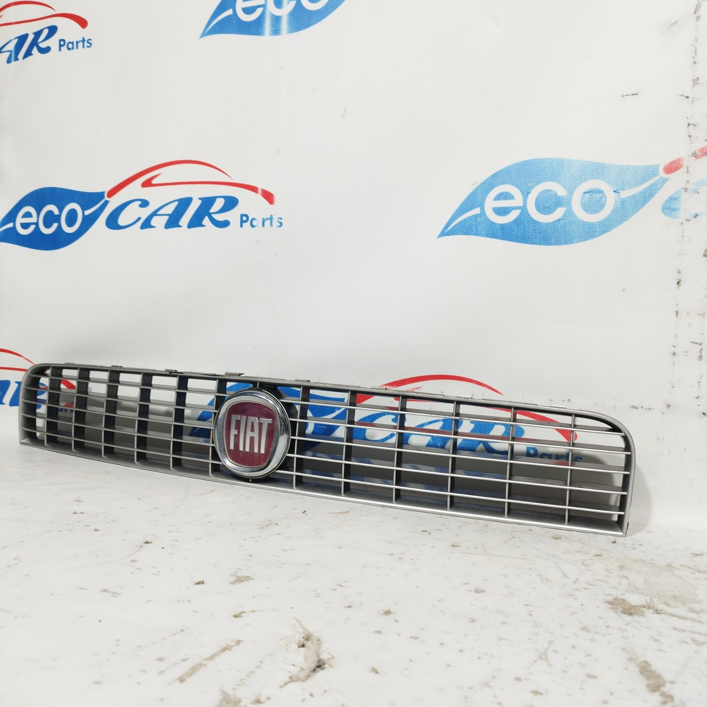 Mascherina griglia centrale Fiat Grande Punto 2010 Cod.735335775 ecoAC7844