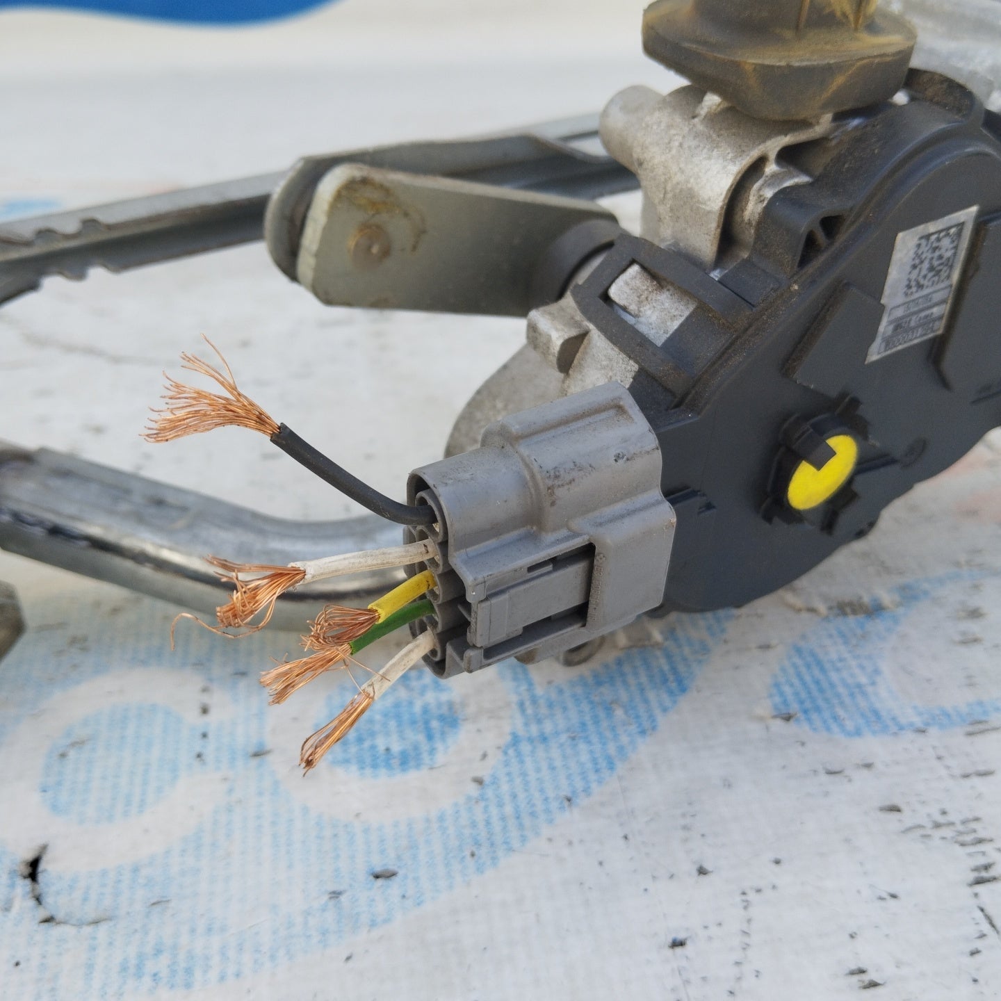 Front windshield wiper motor Renault Clio 2015 Cod. 288004542r ecoAG4801