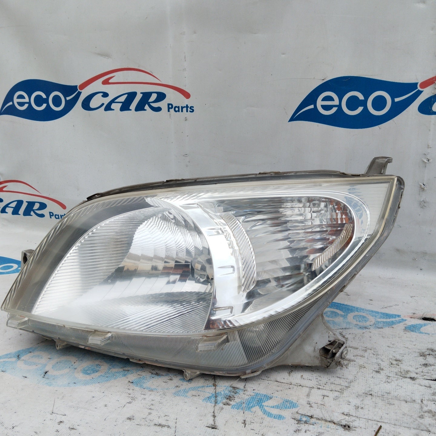 Front left headlight Daihatsu Terios 2007 ecoAG4804