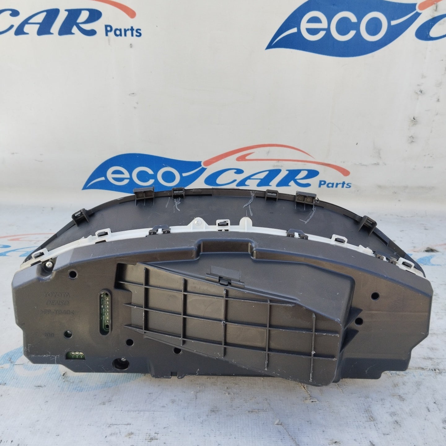 Toyota Yaris 1.3 B 2009 Instrumententafel-Code: mb457300-3672 ecoAG4842