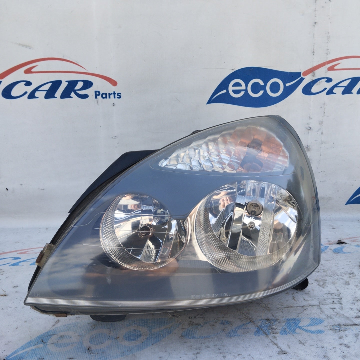 Left front light Renault Clio 2003 gray background (DEPO) ecoAG4851
