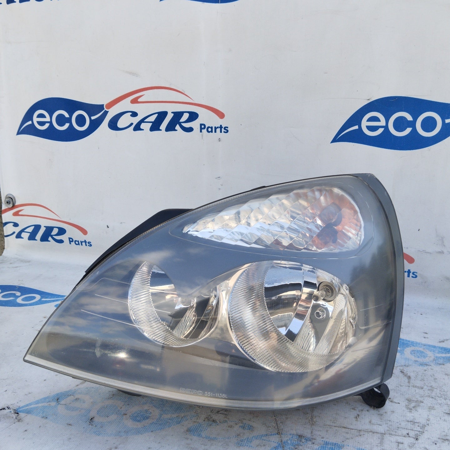 Left front light Renault Clio 2003 gray background (DEPO) ecoAG4851
