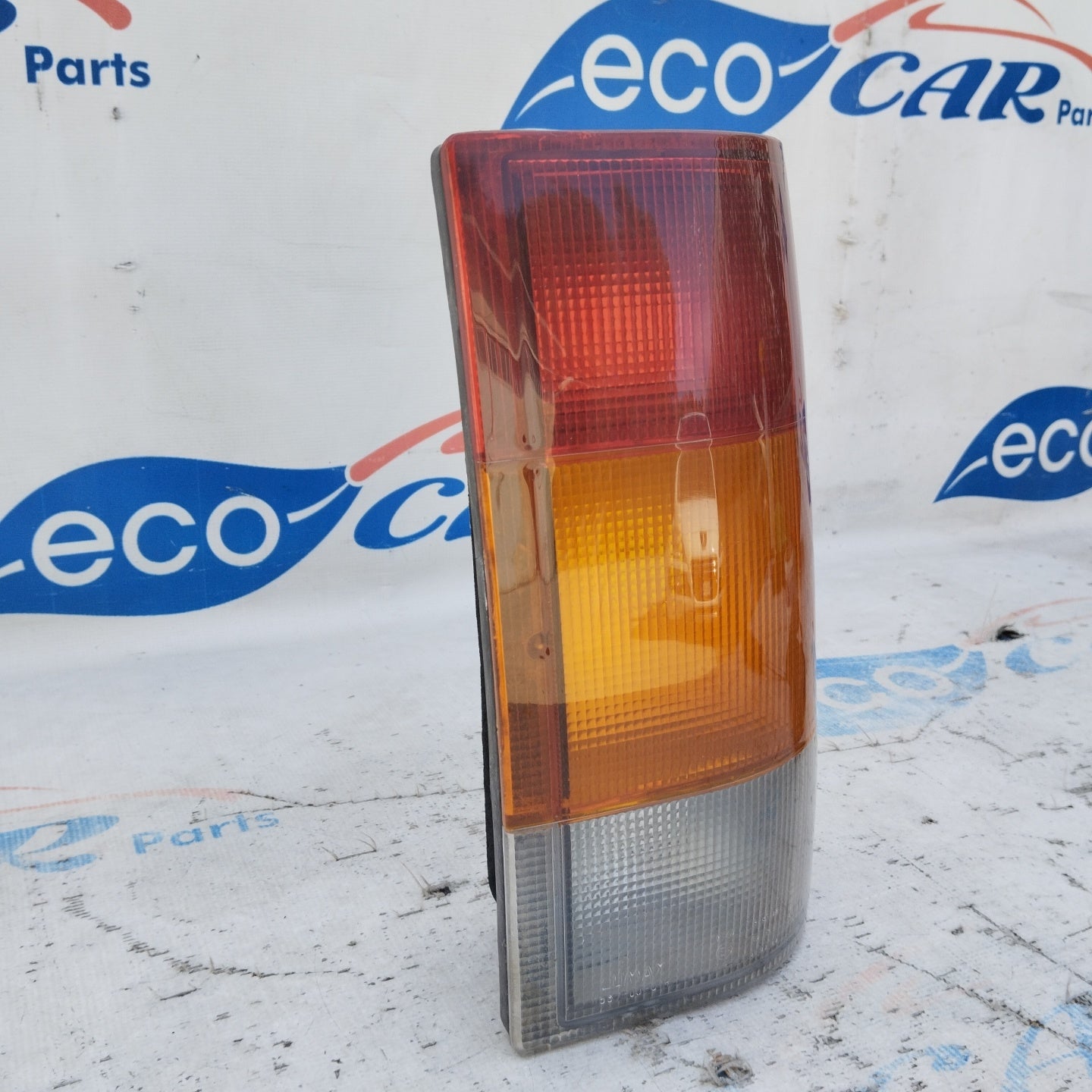 Tata Safari 2002 ecoAG4860 rechte Rückleuchte