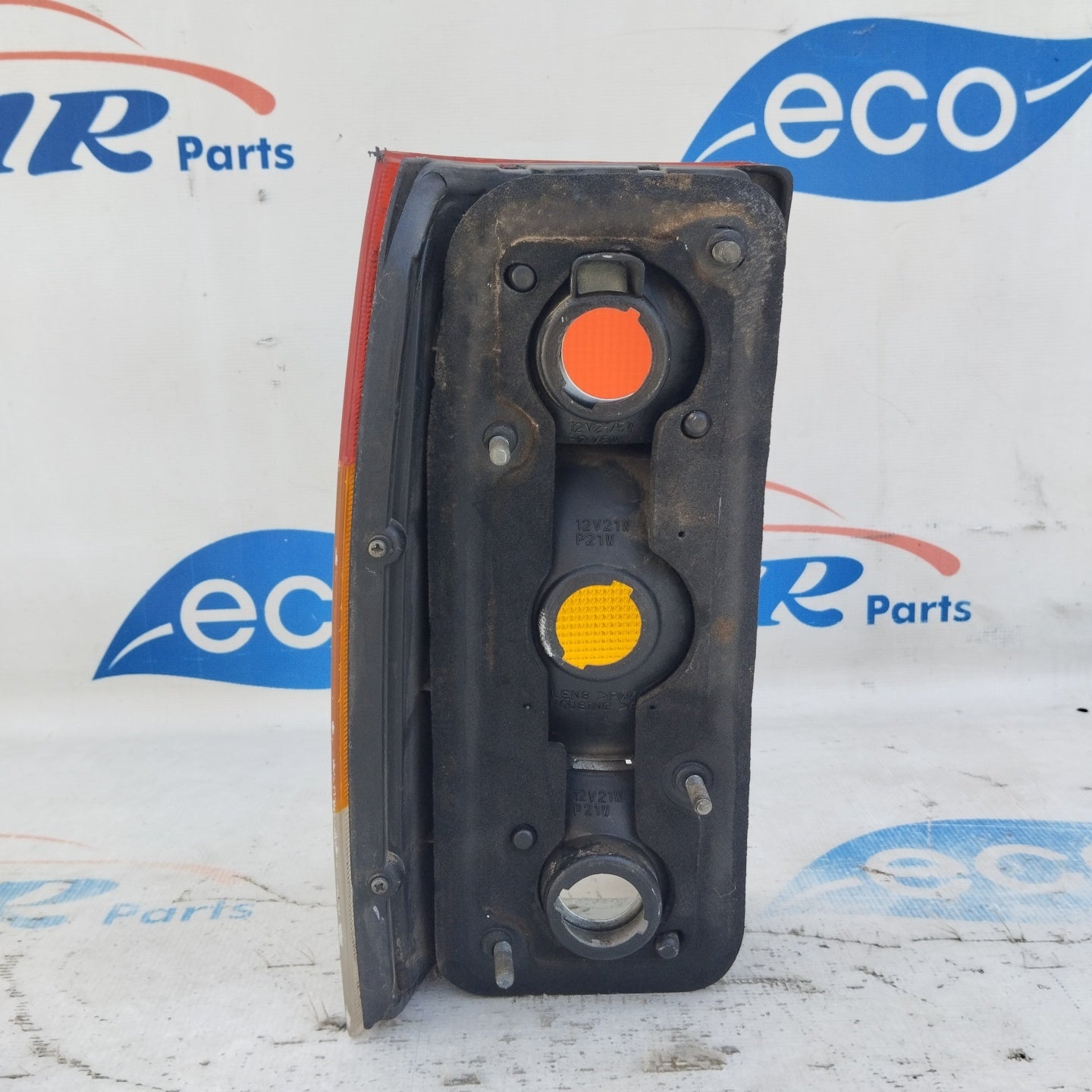 Tata Safari 2002 ecoAG4860 rechte Rückleuchte