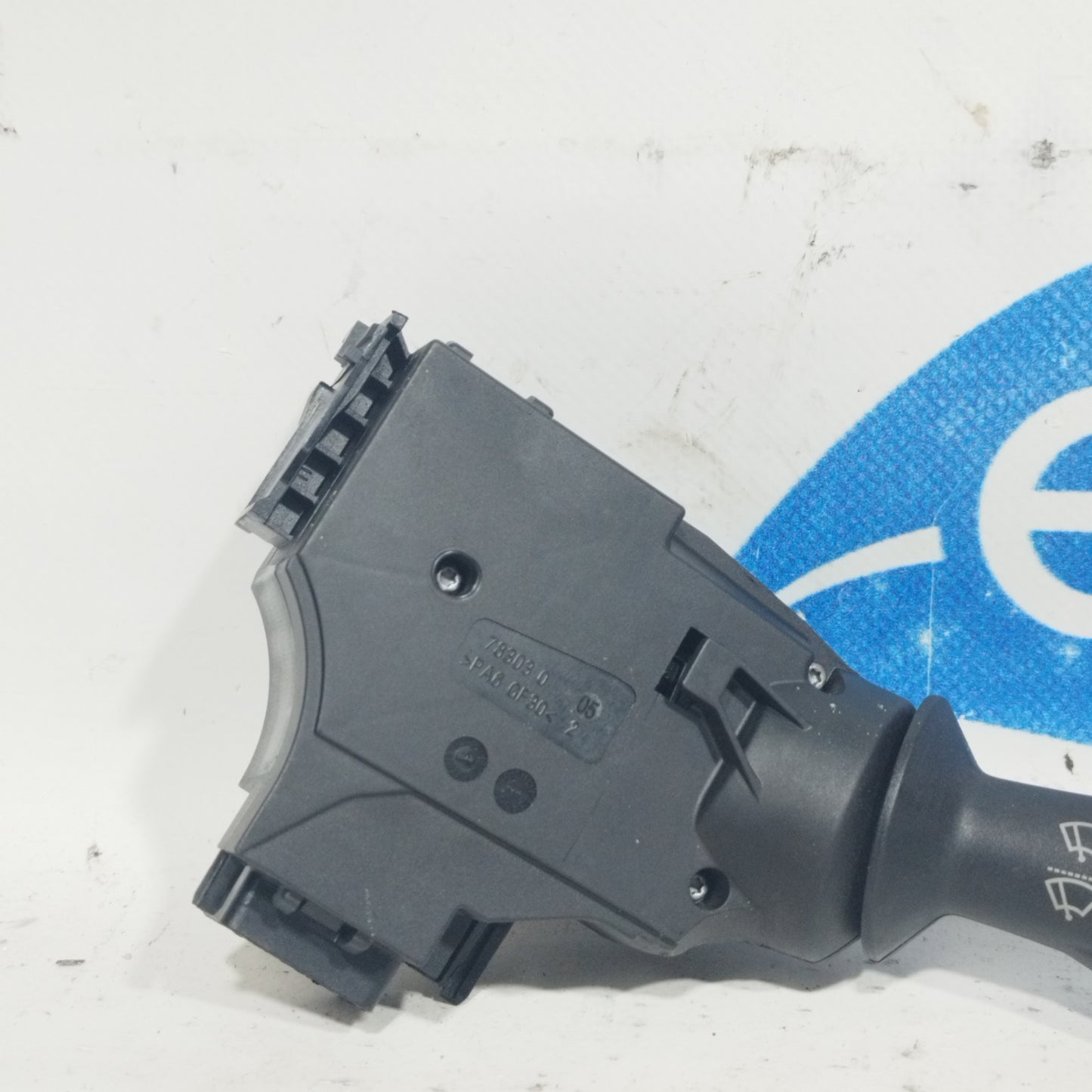 Ford Fiesta 2010 Scheibenwischer-Bedienhebel Code: 8A6T-17A553-AC ecoAC7932