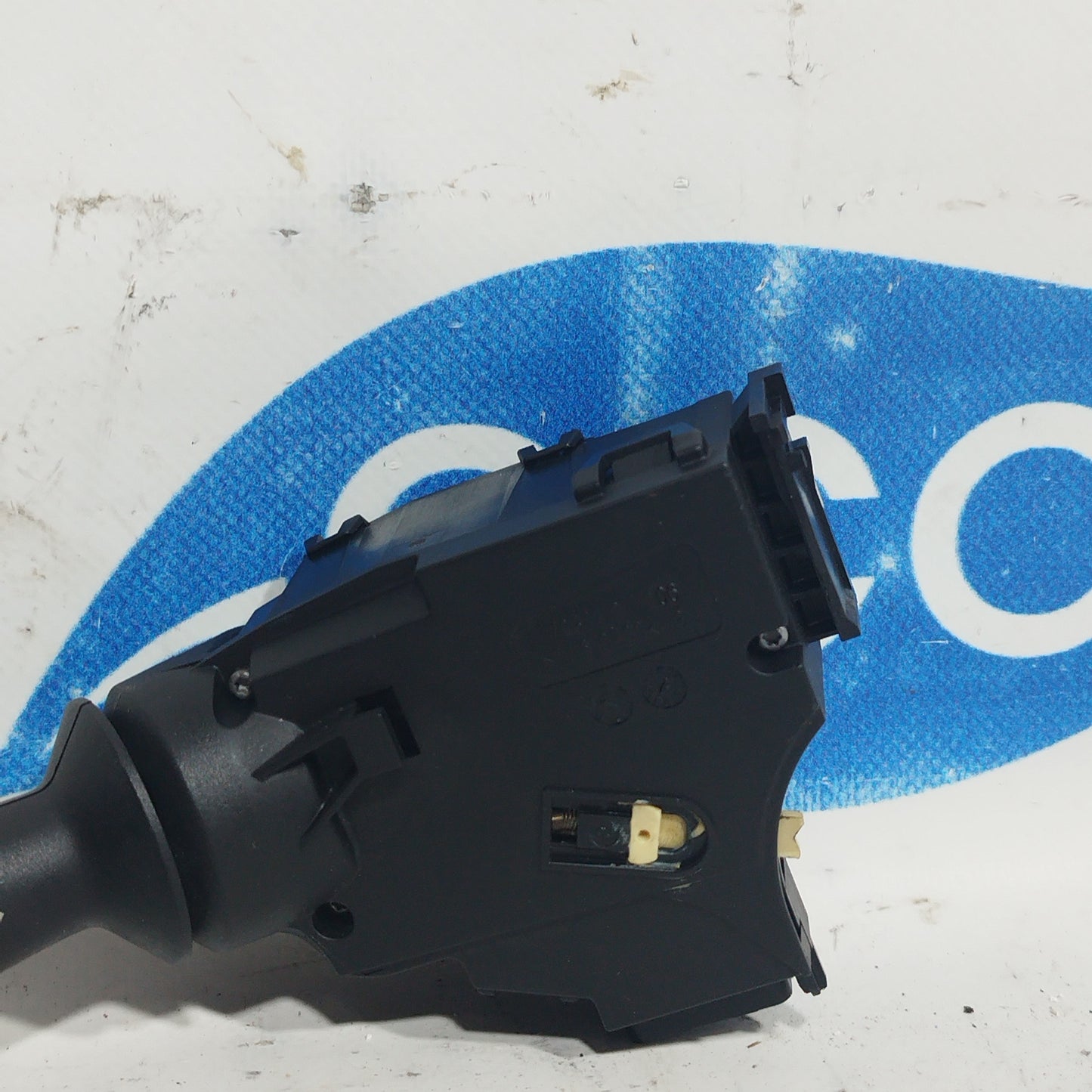 Turn signal control lever Ford Fiesta 2010 code: 8A6T-13335-CC ecoAC7933