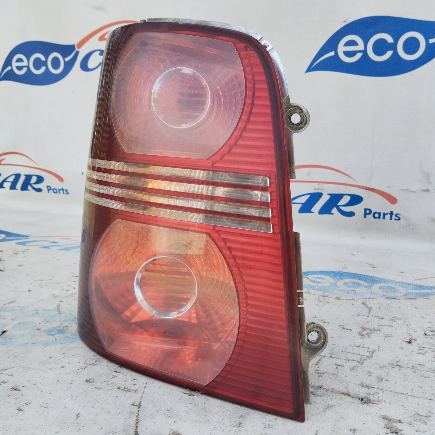 Linke Rückleuchte Volkswagen Touran 2006 ecoAG4875