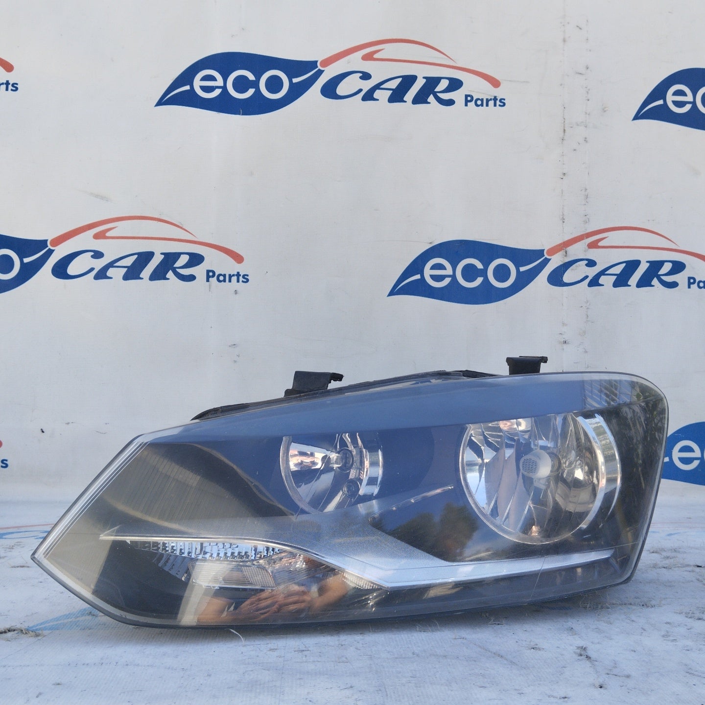 Linker Frontscheinwerfer Volkswagen Polo 2010 ecoAG4888