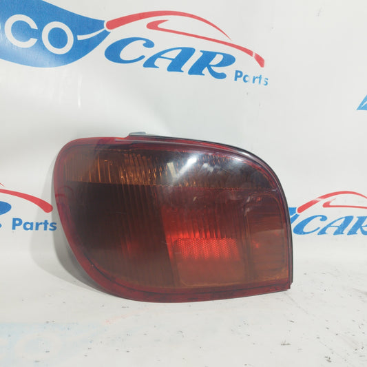 Toyota Yaris 2002 ecoAC7946 linke Rückleuchte
