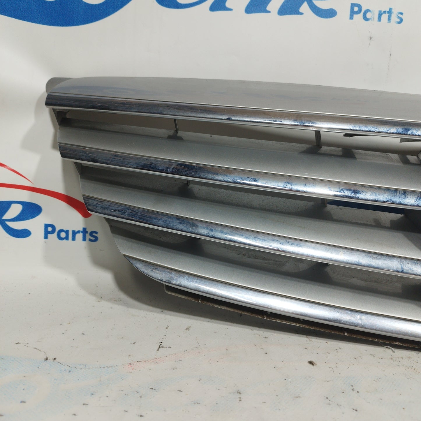 Mercedes B-Klasse 2008 ecoAC7971 Zentralgrill