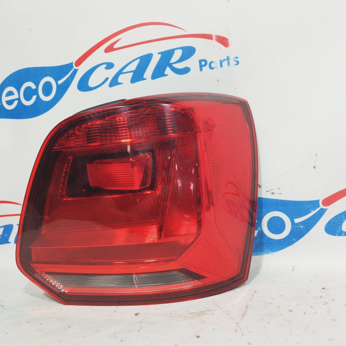 Volkswagen Polo 2015 ecoAC7978 rechte Rückleuchte