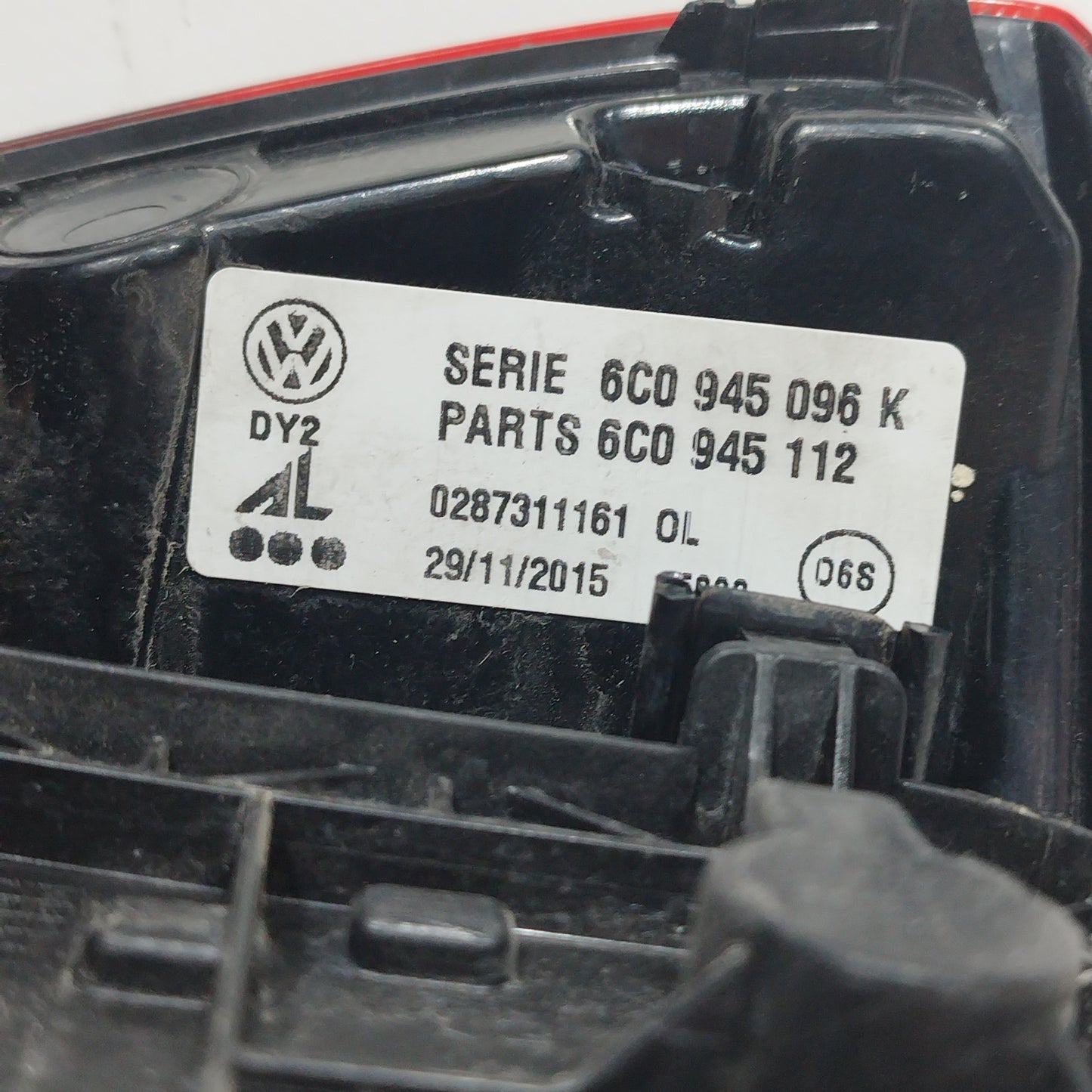 Volkswagen Polo 2015 ecoAC7978 rechte Rückleuchte