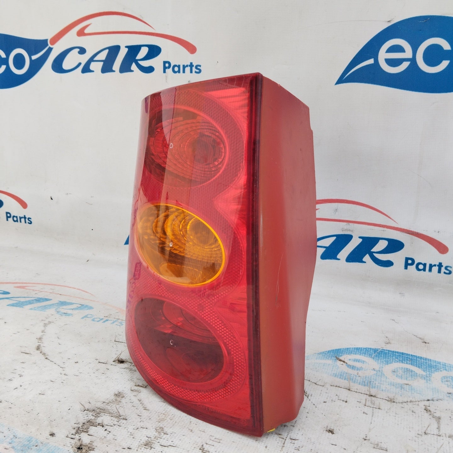 Linke Rückleuchte Peugeot 1007 ecoAG4931