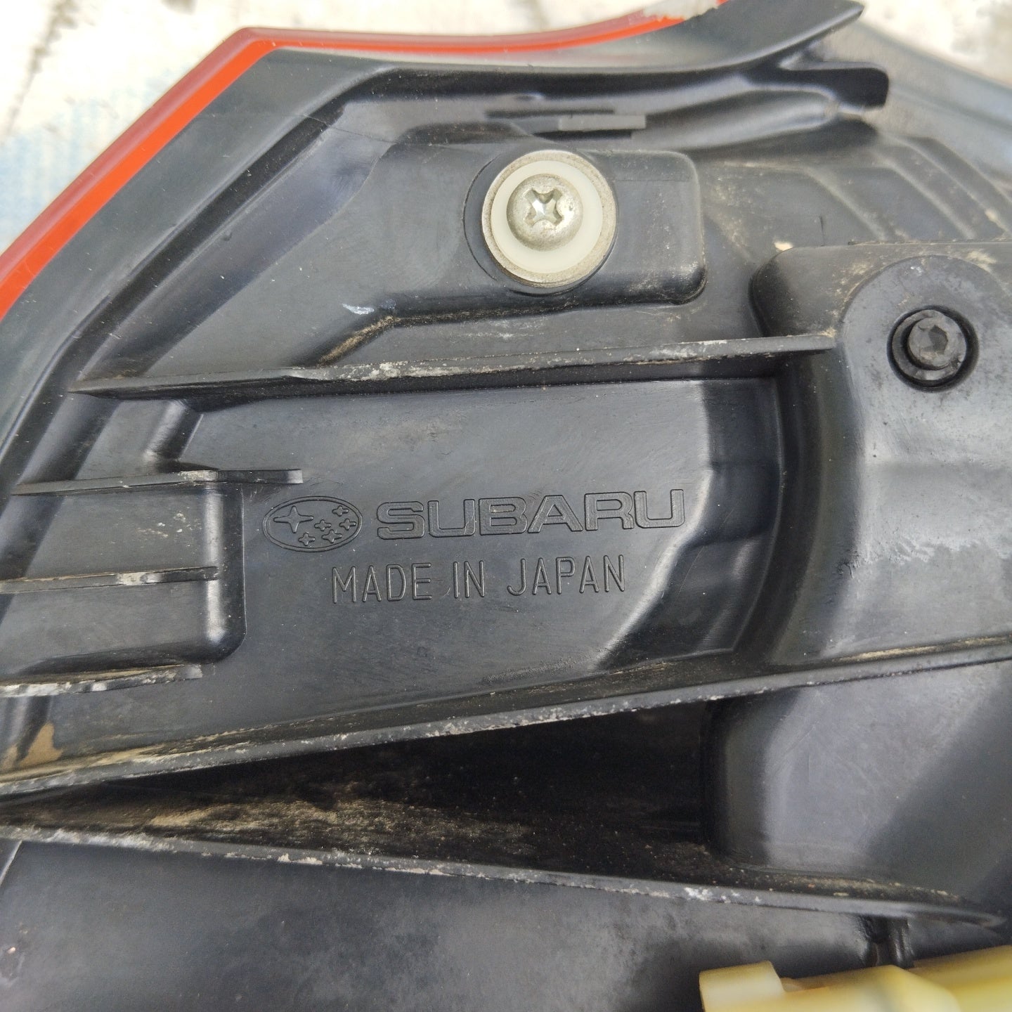 Subaru Outback 2012 ecoAG4940 Linke Rückleuchte