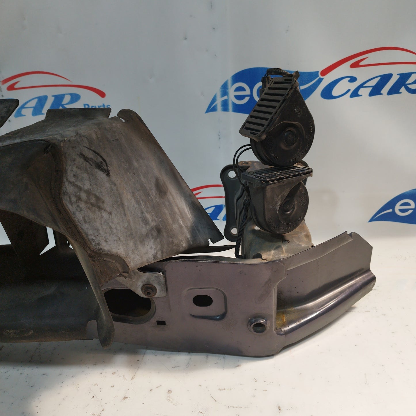 Komplette Karosserie in Anthrazitgrau-Metallic für Ford Focus 1.5 TDCi 2014 ecoAC4601