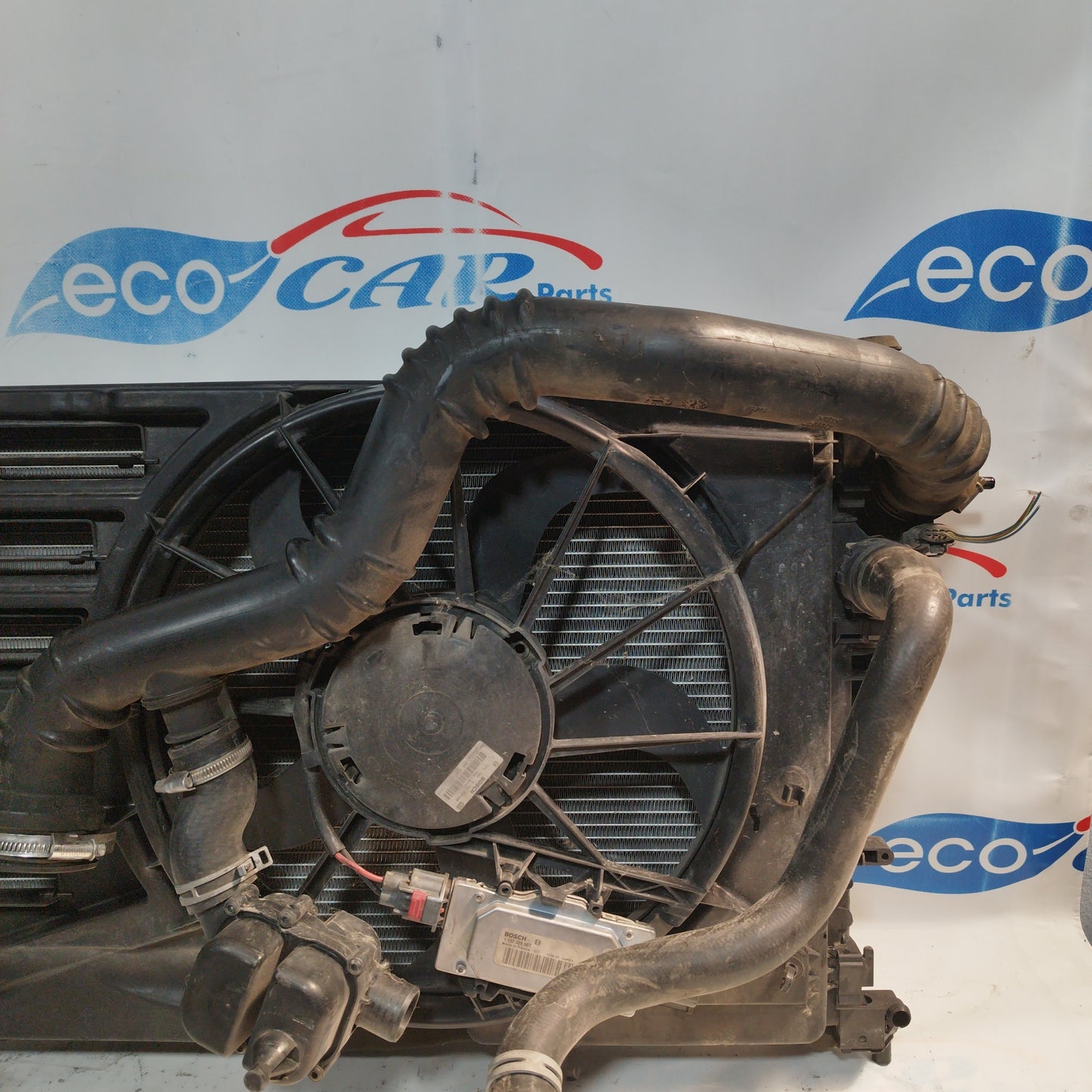 Komplette Karosserie in Anthrazitgrau-Metallic für Ford Focus 1.5 TDCi 2014 ecoAC4601