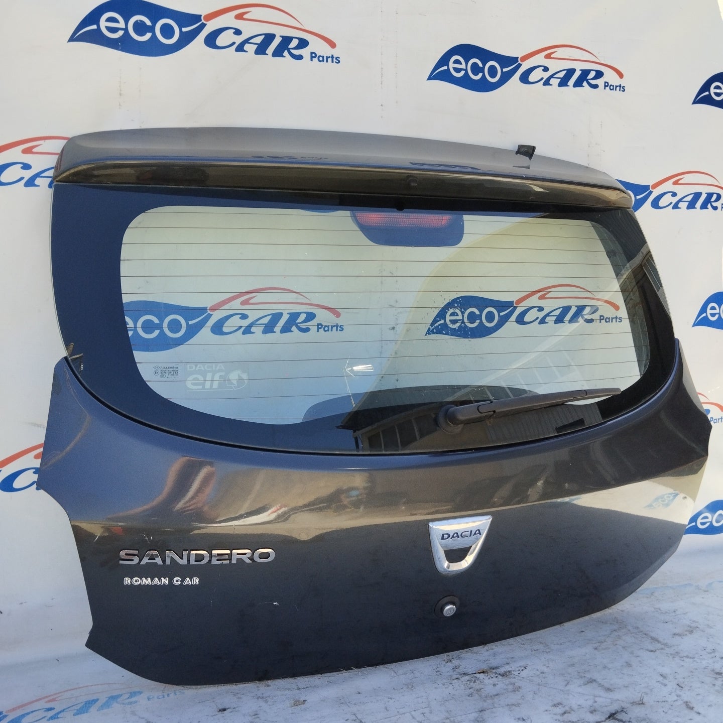 Gunmetal grey tailgate Dacia Sandero 2015 ecoAG4956