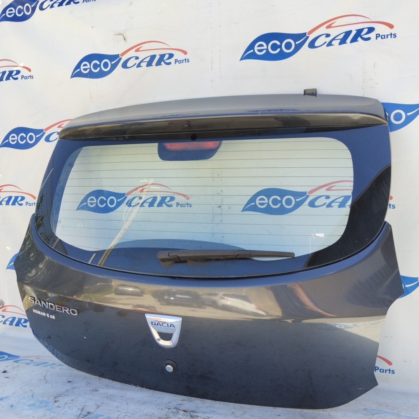 Gunmetal grey tailgate Dacia Sandero 2015 ecoAG4956