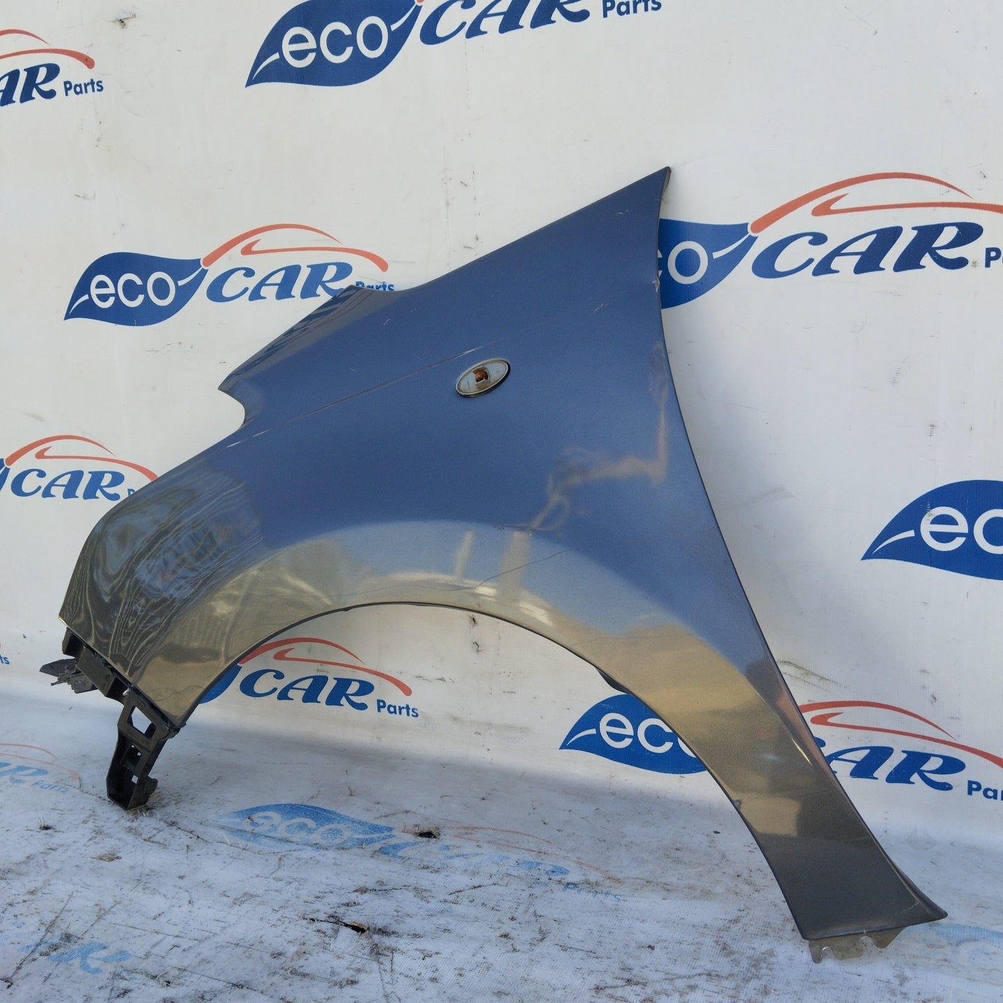 Gunmetal grey left fender Citroen C3 Picasso 2010 ecoAG4960
