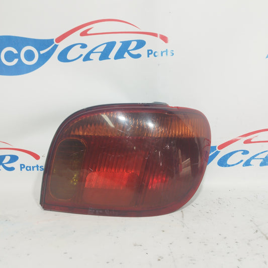 Toyota Yaris 2002 ecoAC8046 rechte Rückleuchte