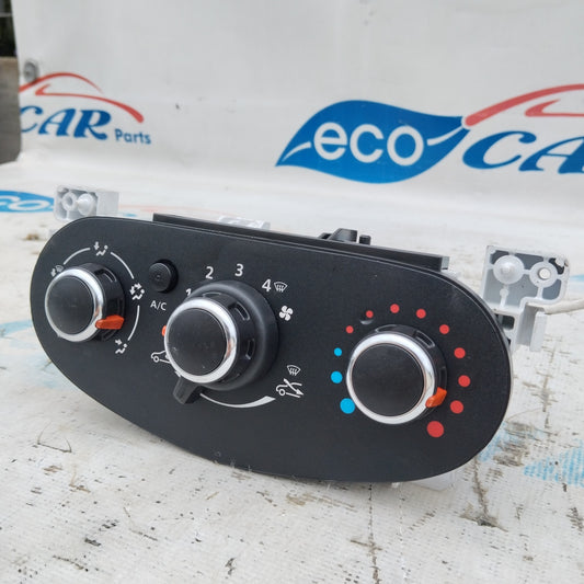 Digitales Klimabedienteil Dacia Sandero 2015 Cod. 5p3741700 ecoAG4989