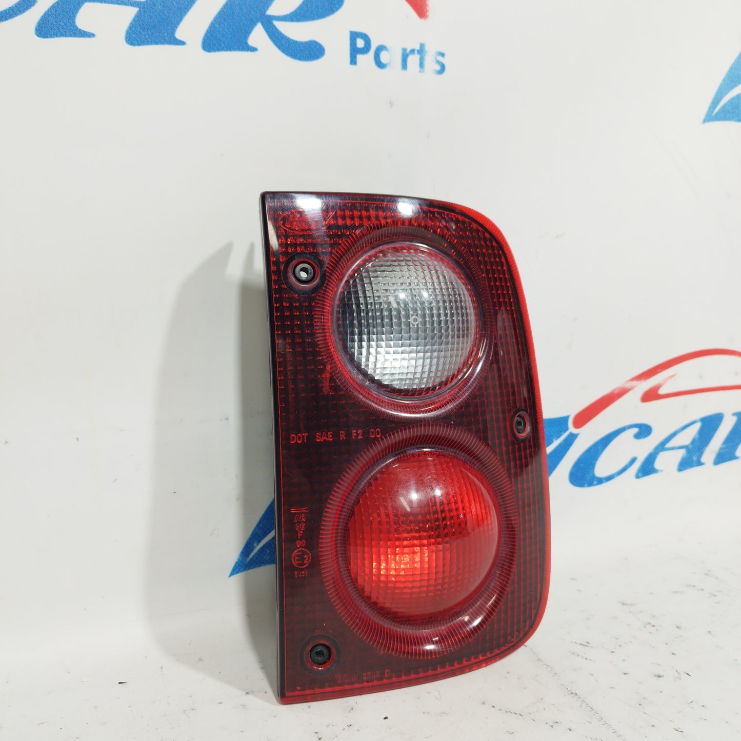 Land Rover Freelander 2000 ecoAC8070 rechte Rückleuchte