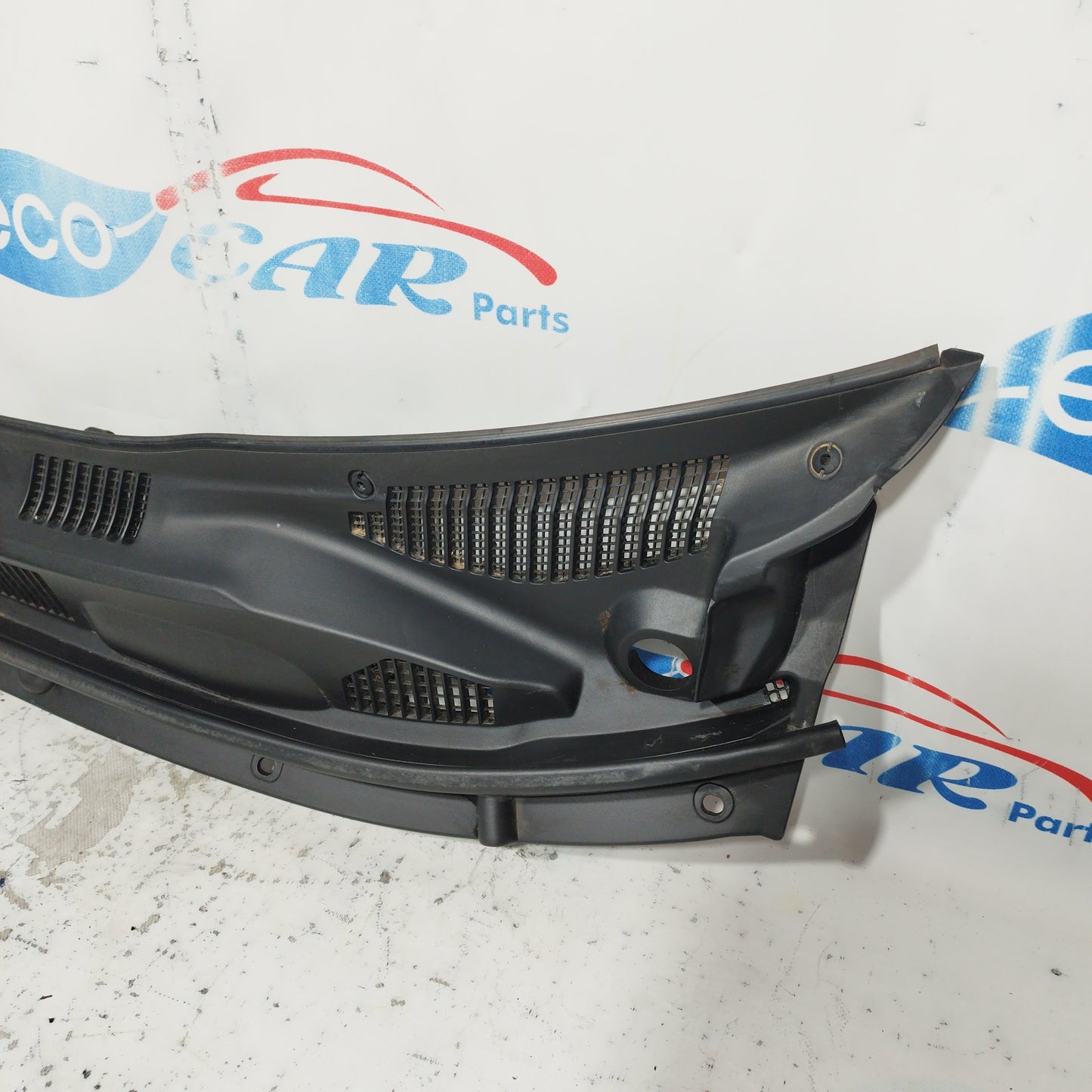 Linker Unterbodenschutzgrill Toyota RAV 4 2005 Code: 55708-42110 ecoAC8091