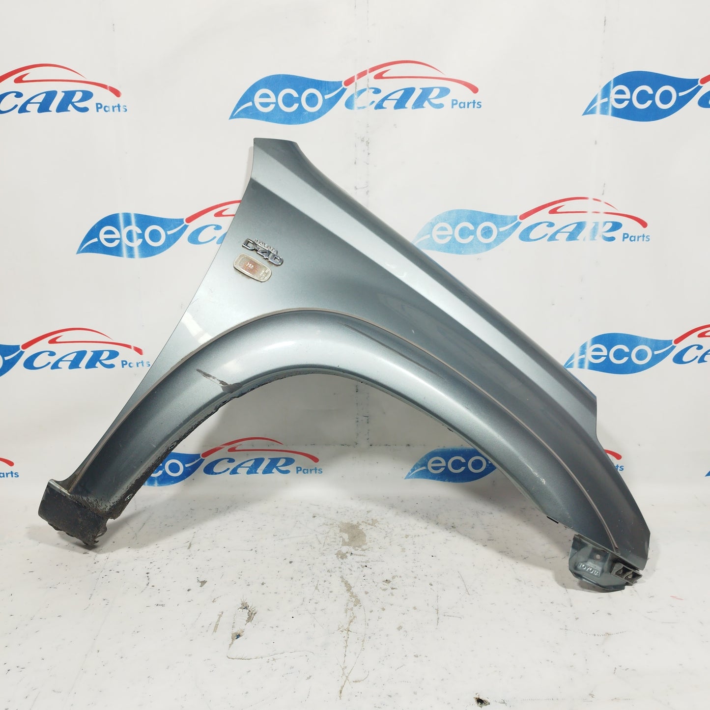 Parafango anteriore dx grigio scuro Toyota RAV 4 2005 ecoAC8103