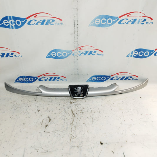 Peugeot 206 2004 ecoAC8107 silver grey front centre grille