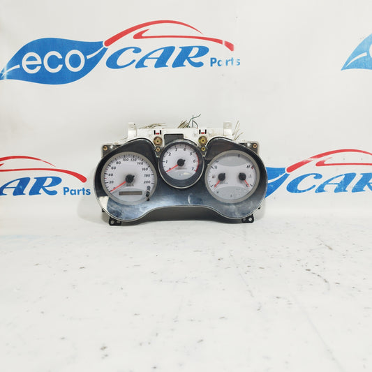 Toyota RAV 4 2.0 D 2005 Instrumententafel-Code: 83800-42A60 ecoAC8111