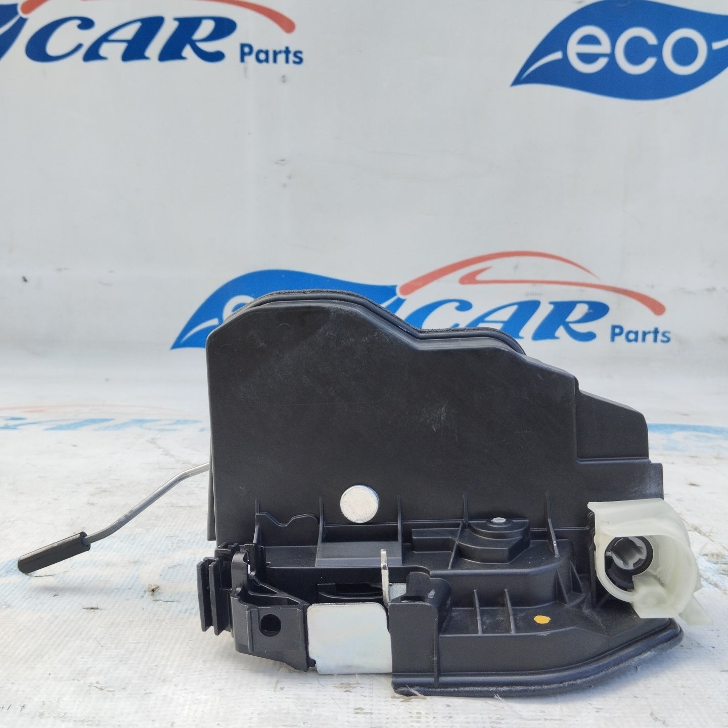 Front left lock BMW 3 Series F30 2018 code: 7229461 4 Pin ecoAG5074